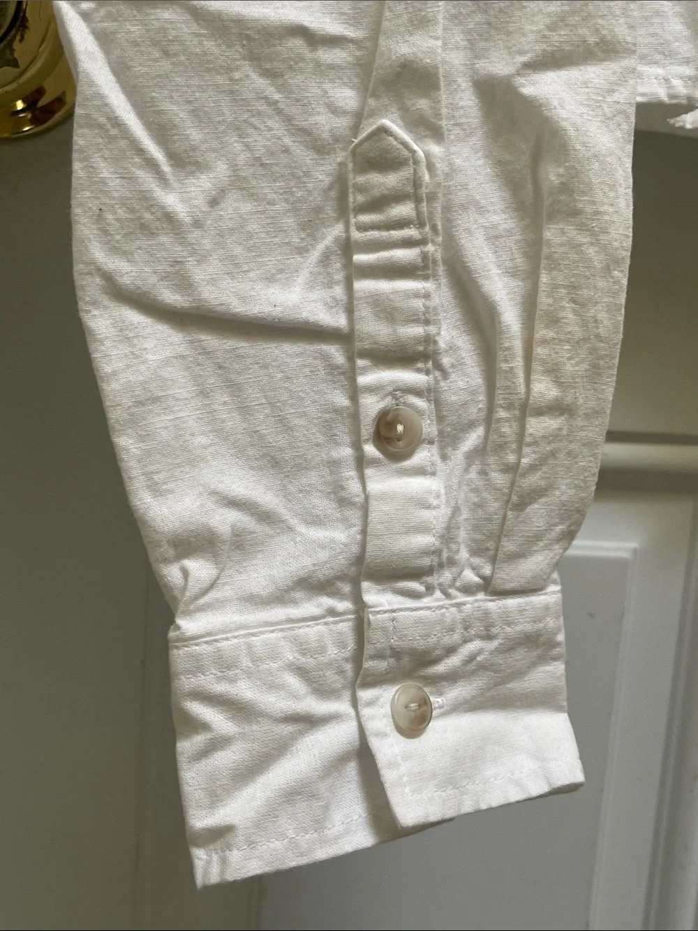 Universal Thread White Cropped Button-Up - Picture 4 of 6
